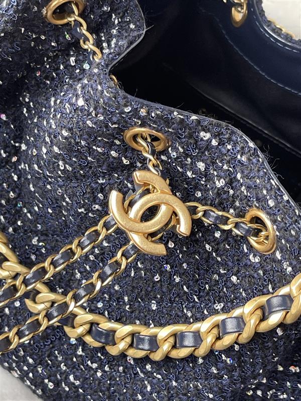 2026131204617302 700